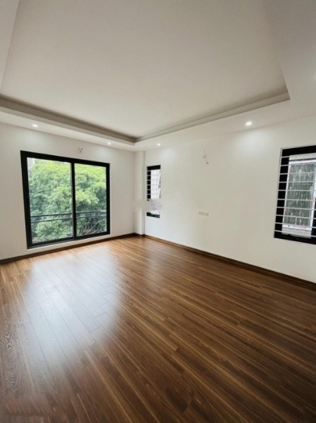 Bán nhà 5 tầng 36 m² tại Đường Trần Khát Chân, Phường Thanh Nhàn, Hai Bà Trưng, Hà Nội